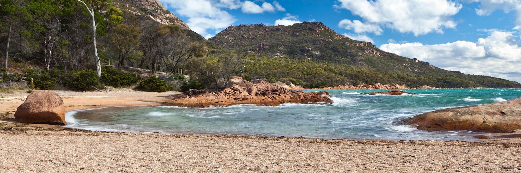 https://mdw-travel-data-us-east-1.s3.amazonaws.com/img/country/Australia/Freycinet-National-Park/img_02.jpg
