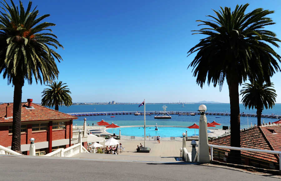 https://mdw-travel-data-us-east-1.s3.amazonaws.com/img/country/Australia/Geelong-Waterfront/img_03.jpg