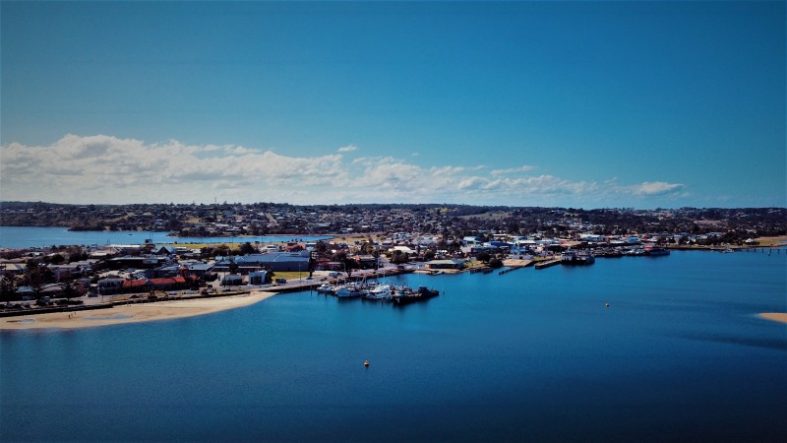 https://mdw-travel-data-us-east-1.s3.amazonaws.com/img/country/Australia/Gippsland-Lakes/img_02.jpg