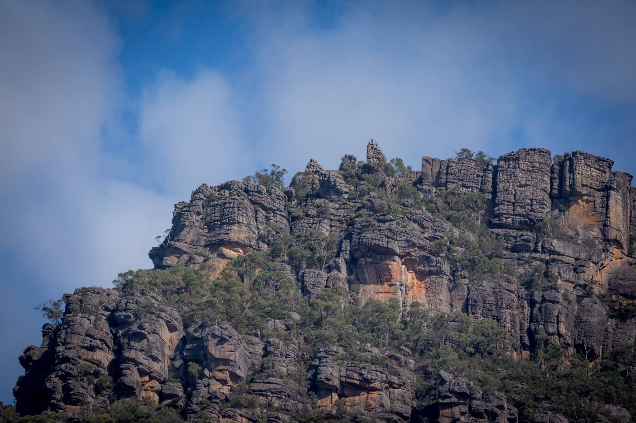 https://mdw-travel-data-us-east-1.s3.amazonaws.com/img/country/Australia/Grampians-National-Park/img_01.jpg