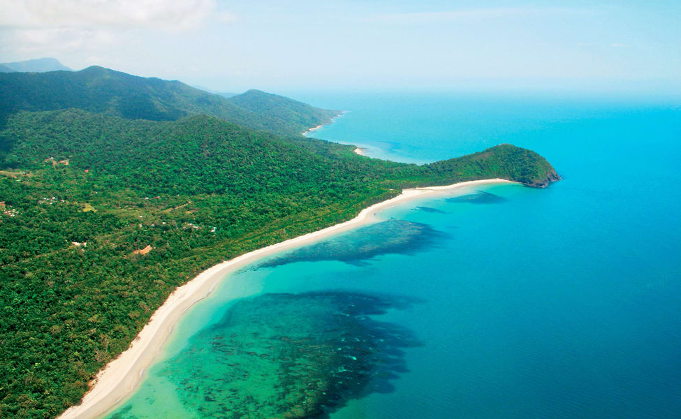 https://mdw-travel-data-us-east-1.s3.amazonaws.com/img/country/Australia/Green-Island/img_05.jpg