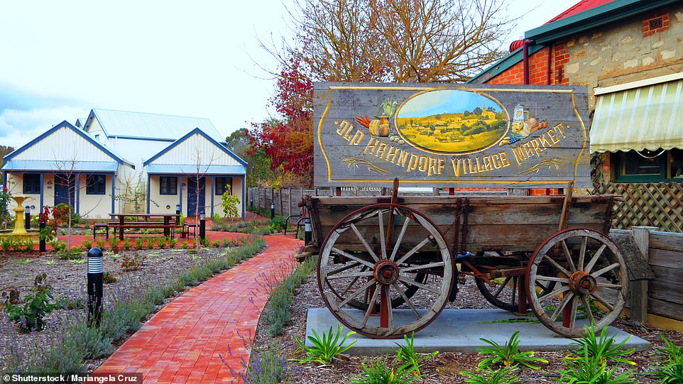 https://mdw-travel-data-us-east-1.s3.amazonaws.com/img/country/Australia/Hahndorf/img_03.jpg