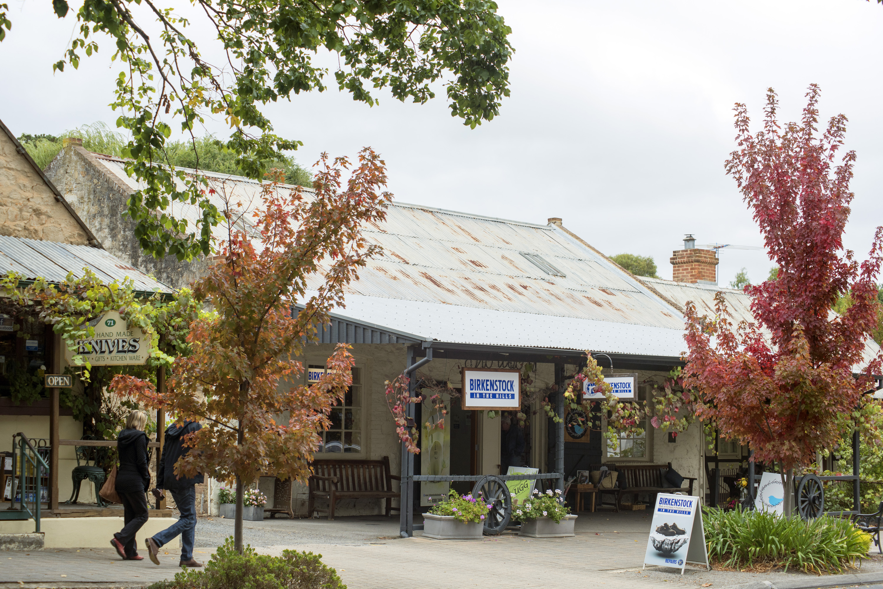 https://mdw-travel-data-us-east-1.s3.amazonaws.com/img/country/Australia/Hahndorf/img_05.jpg