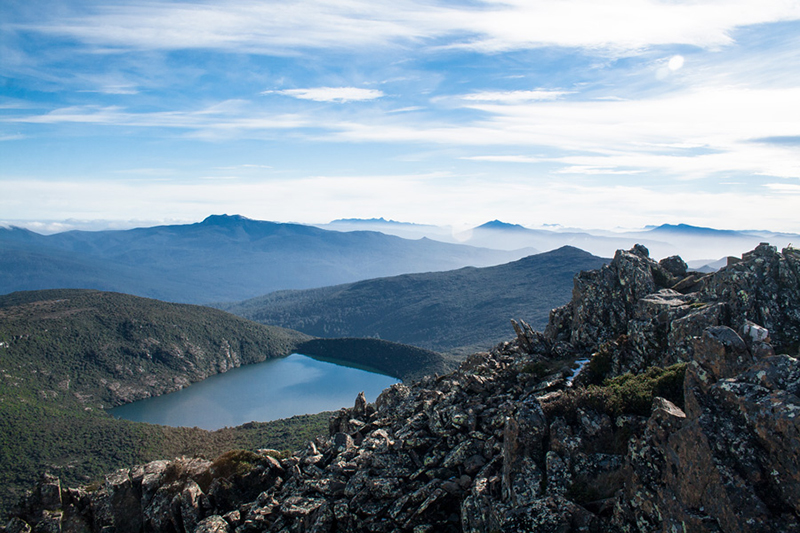 https://mdw-travel-data-us-east-1.s3.amazonaws.com/img/country/Australia/Hartz-Mountains-National-Park/img_01.jpg