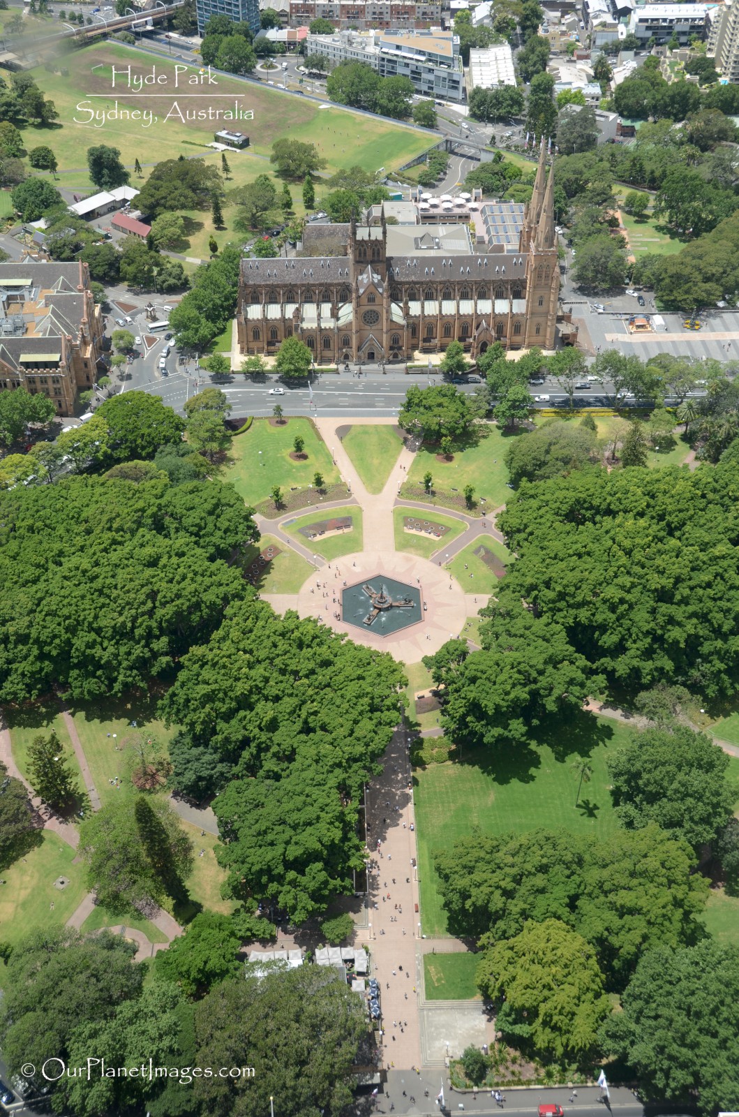 https://mdw-travel-data-us-east-1.s3.amazonaws.com/img/country/Australia/Hyde-Park/img_03.jpg