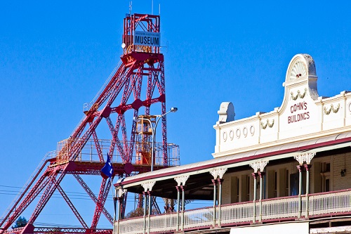 https://mdw-travel-data-us-east-1.s3.amazonaws.com/img/country/Australia/Kalgoorlie-Boulder/img_05.jpg