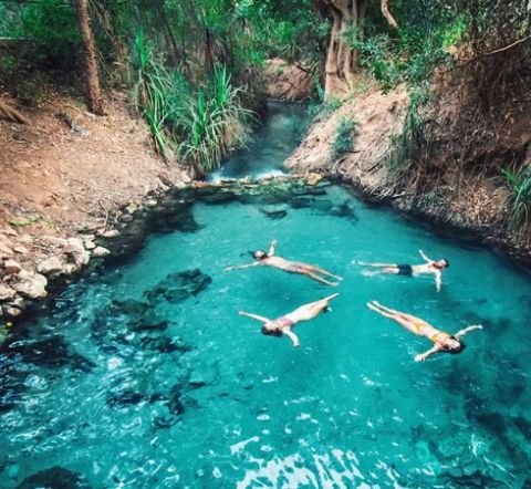 https://mdw-travel-data-us-east-1.s3.amazonaws.com/img/country/Australia/Katherine-Hot-Springs/img_03.jpg