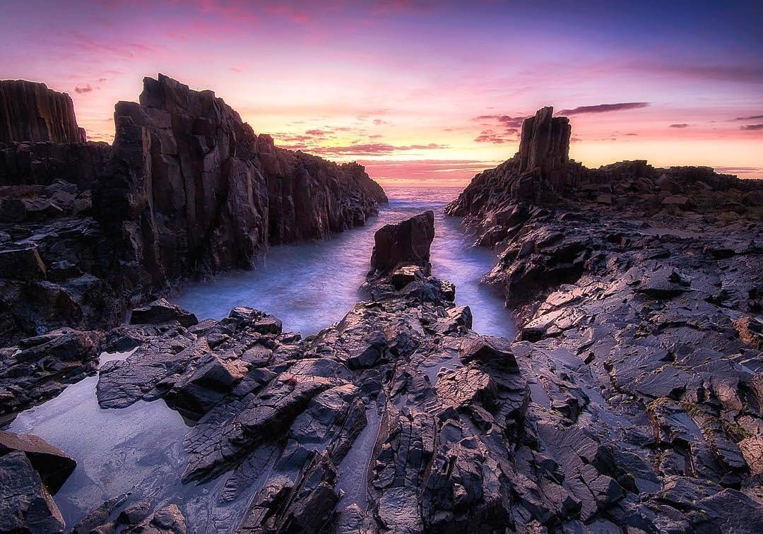 https://mdw-travel-data-us-east-1.s3.amazonaws.com/img/country/Australia/Kiama-Blowhole/img_03.jpg