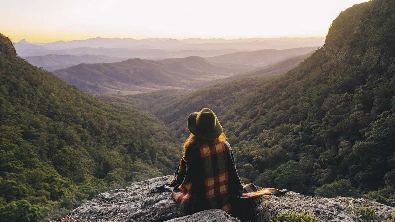 https://mdw-travel-data-us-east-1.s3.amazonaws.com/img/country/Australia/Lamington-National-Park/img_04.jpg