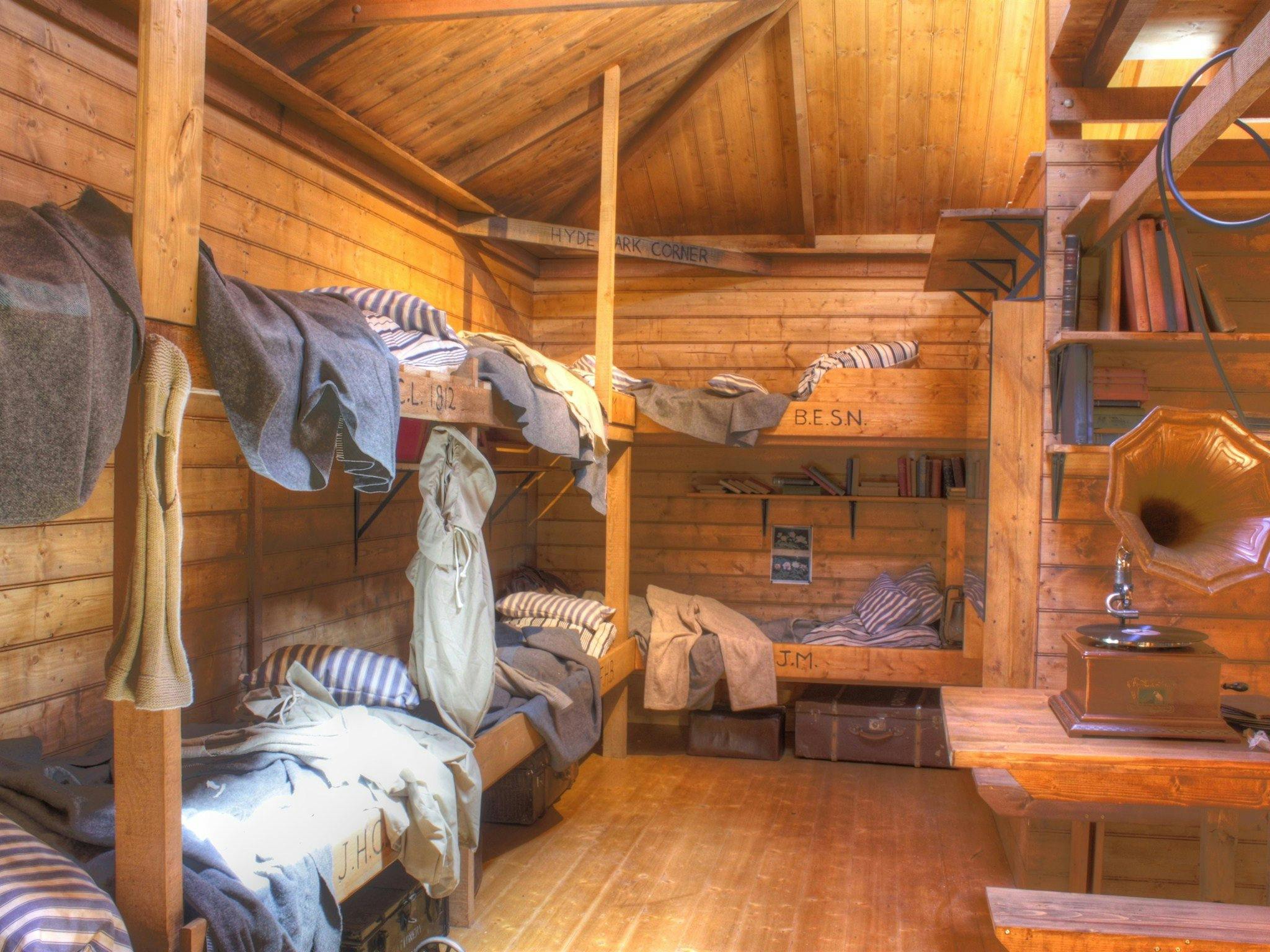 https://mdw-travel-data-us-east-1.s3.amazonaws.com/img/country/Australia/Mawsons-Hut-Replica-Museum/img_03.jpg