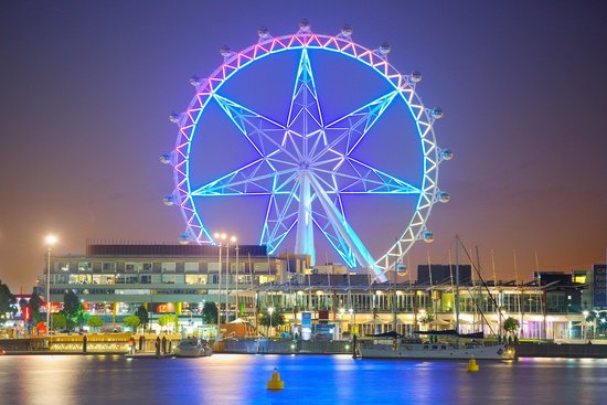 https://mdw-travel-data-us-east-1.s3.amazonaws.com/img/country/Australia/Melbourne-Star-Observation-Wheel/img_01.jpg
