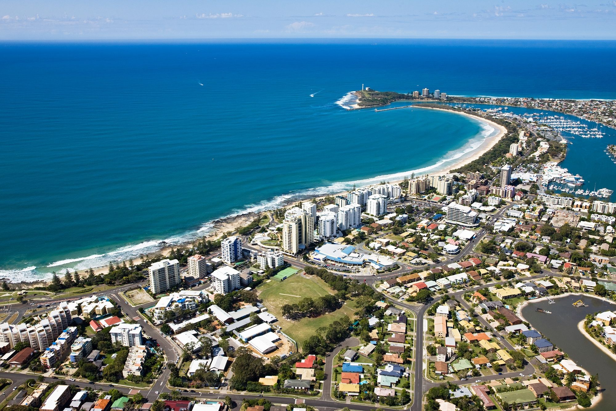 https://mdw-travel-data-us-east-1.s3.amazonaws.com/img/country/Australia/Mooloolaba-Beach/img_03.jpg