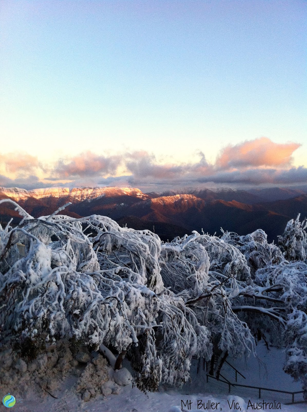 https://mdw-travel-data-us-east-1.s3.amazonaws.com/img/country/Australia/Mt-Buller/img_01.jpg