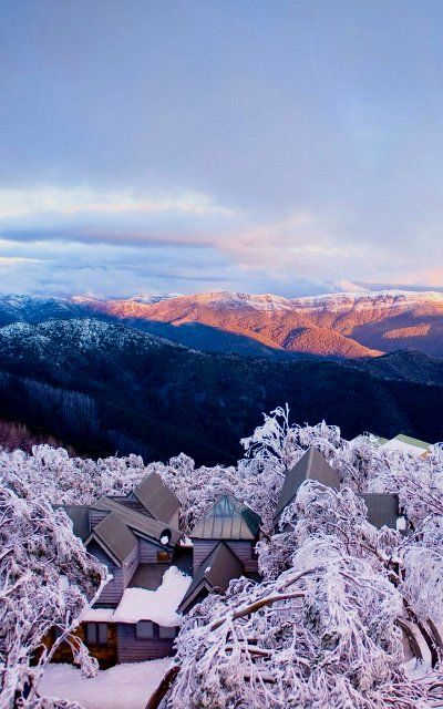 https://mdw-travel-data-us-east-1.s3.amazonaws.com/img/country/Australia/Mt-Buller/img_02.jpg