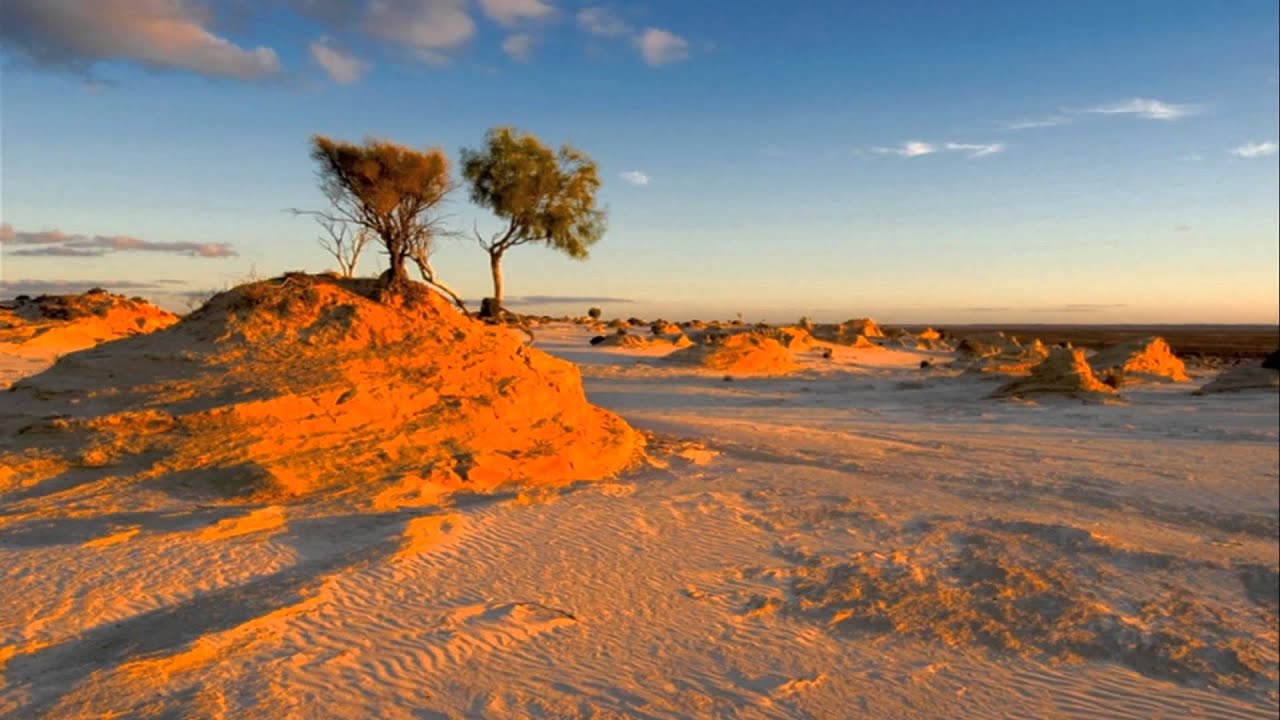 https://mdw-travel-data-us-east-1.s3.amazonaws.com/img/country/Australia/Mungo-National-Park/img_03.jpg