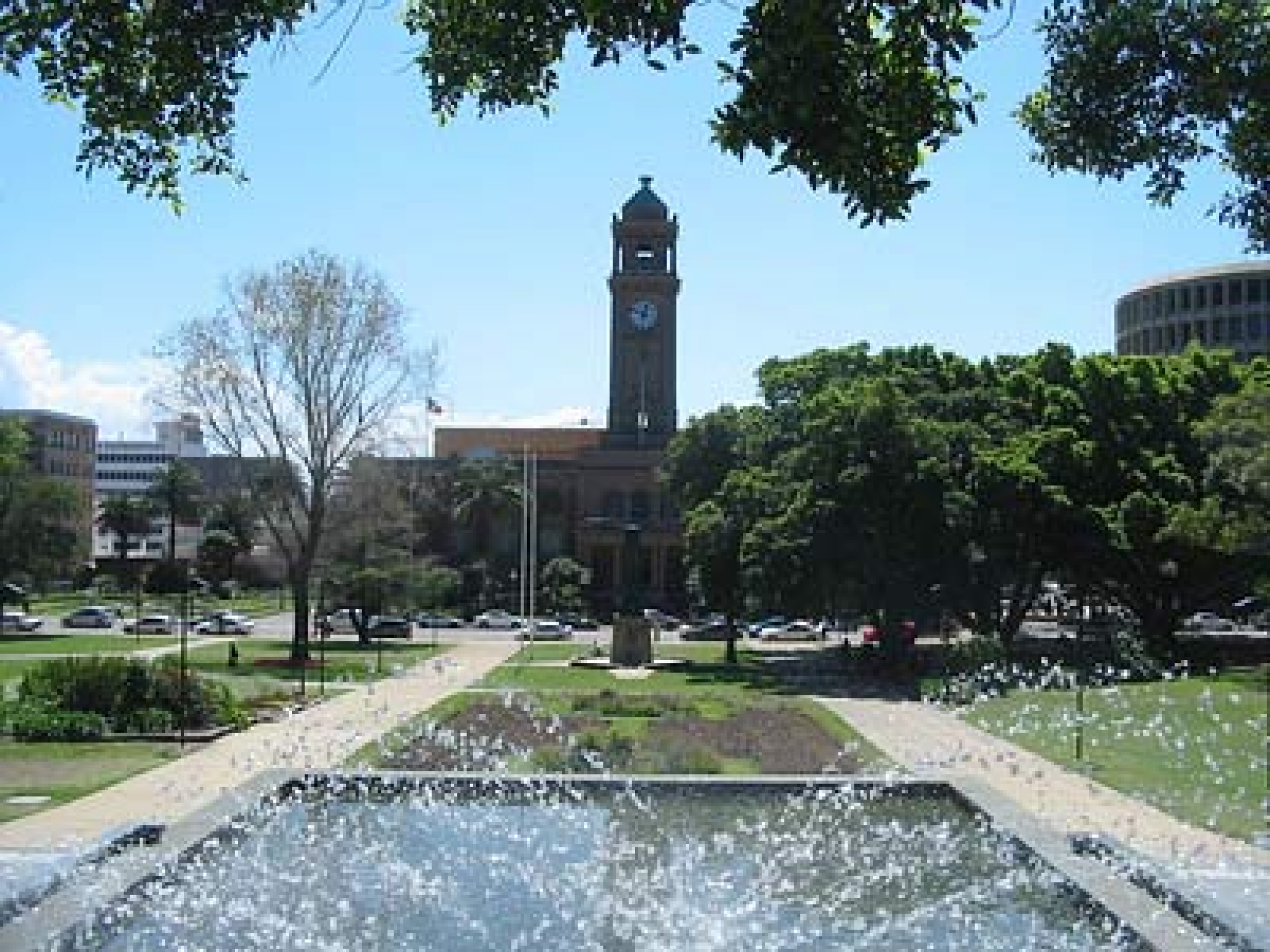 https://mdw-travel-data-us-east-1.s3.amazonaws.com/img/country/Australia/Newcastle-Memorial-Park/img_01.jpg