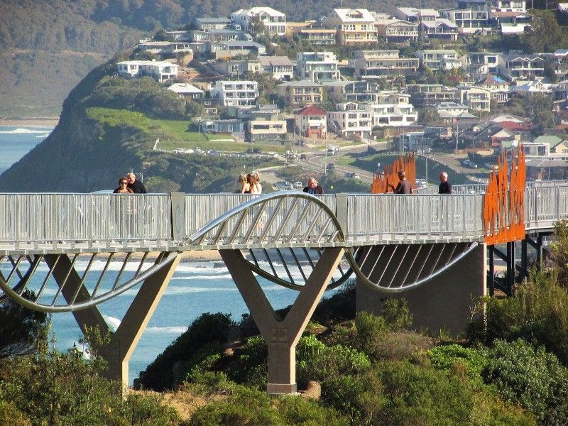 https://mdw-travel-data-us-east-1.s3.amazonaws.com/img/country/Australia/Newcastle-Memorial-Walk/img_01.jpg