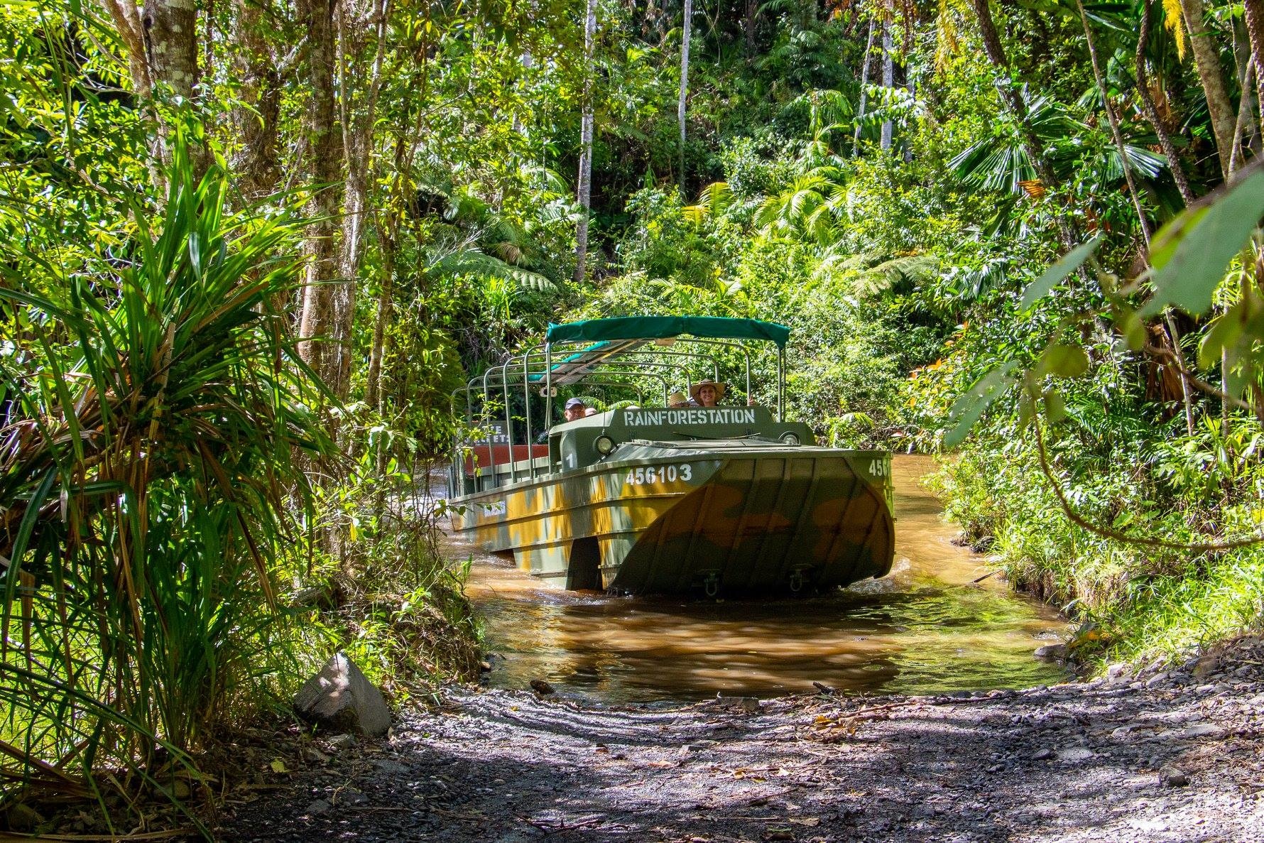 https://mdw-travel-data-us-east-1.s3.amazonaws.com/img/country/Australia/Rainforestation-Nature-Park/img_00.jpg