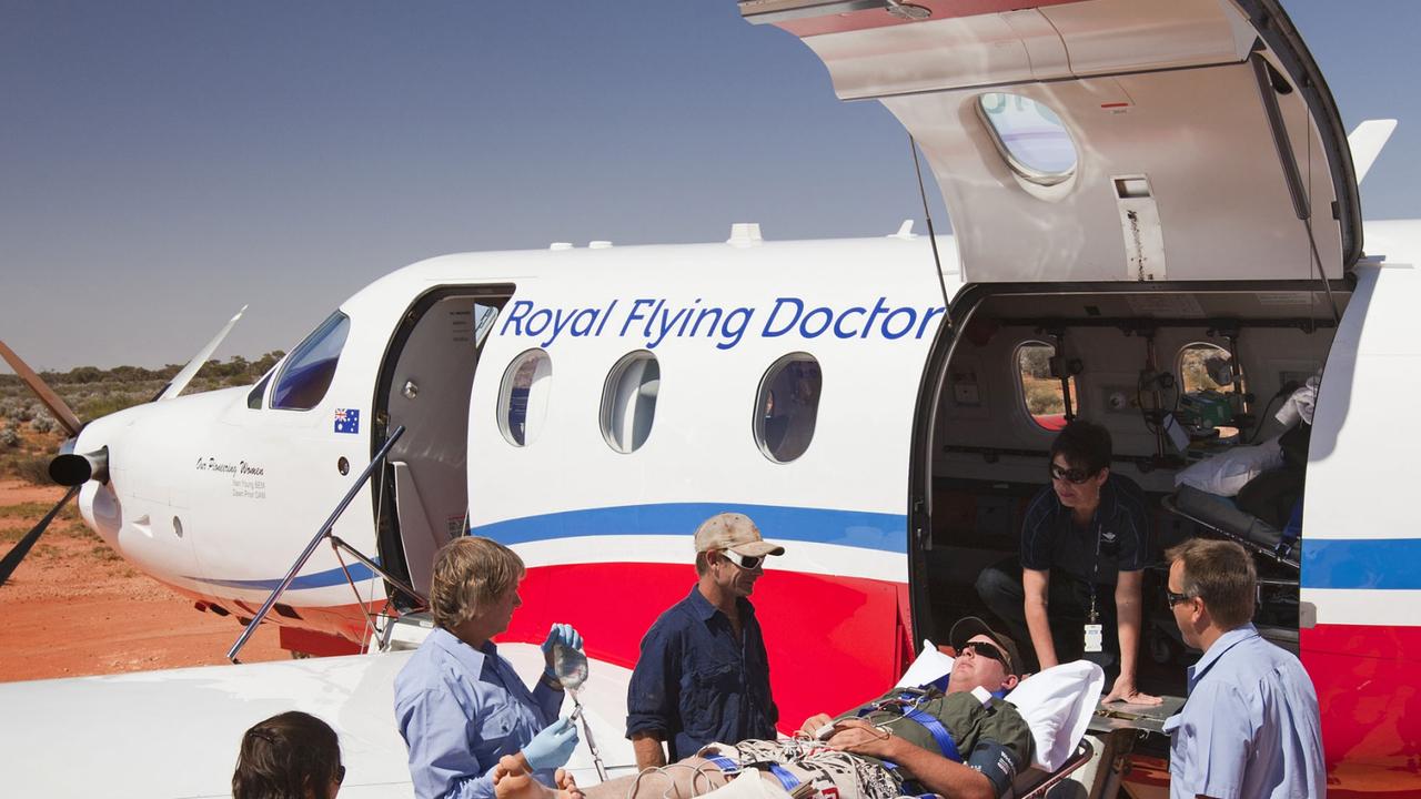 https://mdw-travel-data-us-east-1.s3.amazonaws.com/img/country/Australia/Royal-Flying-Doctor-Service/img_01.jpg