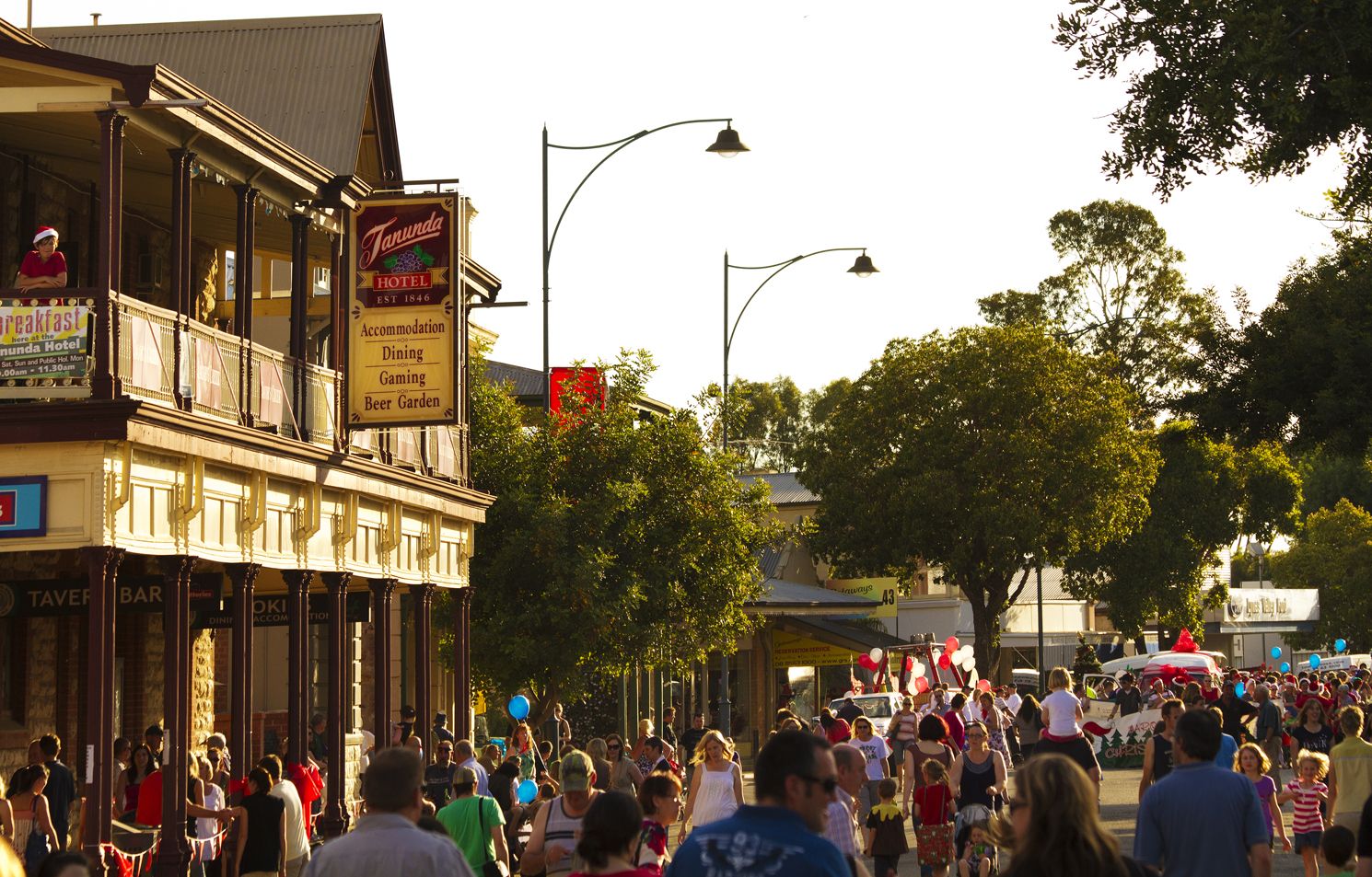 https://mdw-travel-data-us-east-1.s3.amazonaws.com/img/country/Australia/Tanunda/img_01.jpg