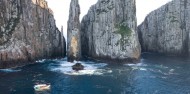https://mdw-travel-data-us-east-1.s3.amazonaws.com/img/country/Australia/Tasman-Island-Cruises/img_03.jpg