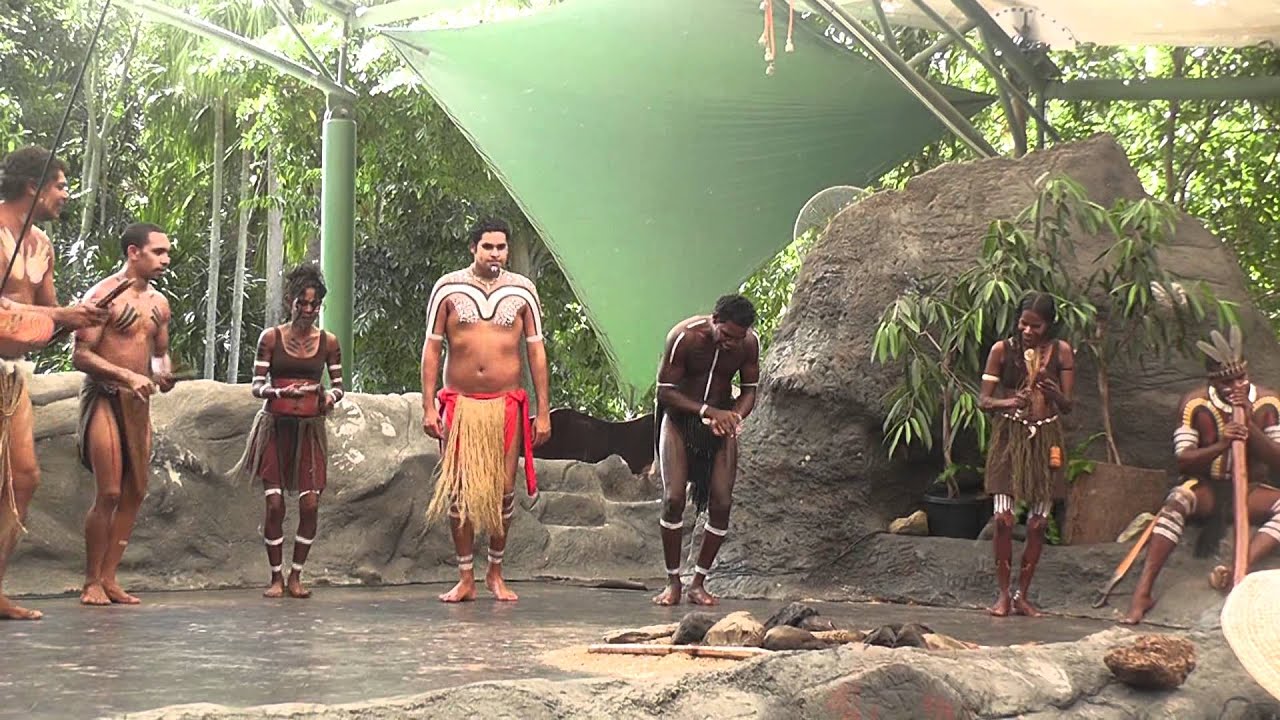 https://mdw-travel-data-us-east-1.s3.amazonaws.com/img/country/Australia/Tjapukai-Aboriginal-Cultural-Park/img_01.jpg