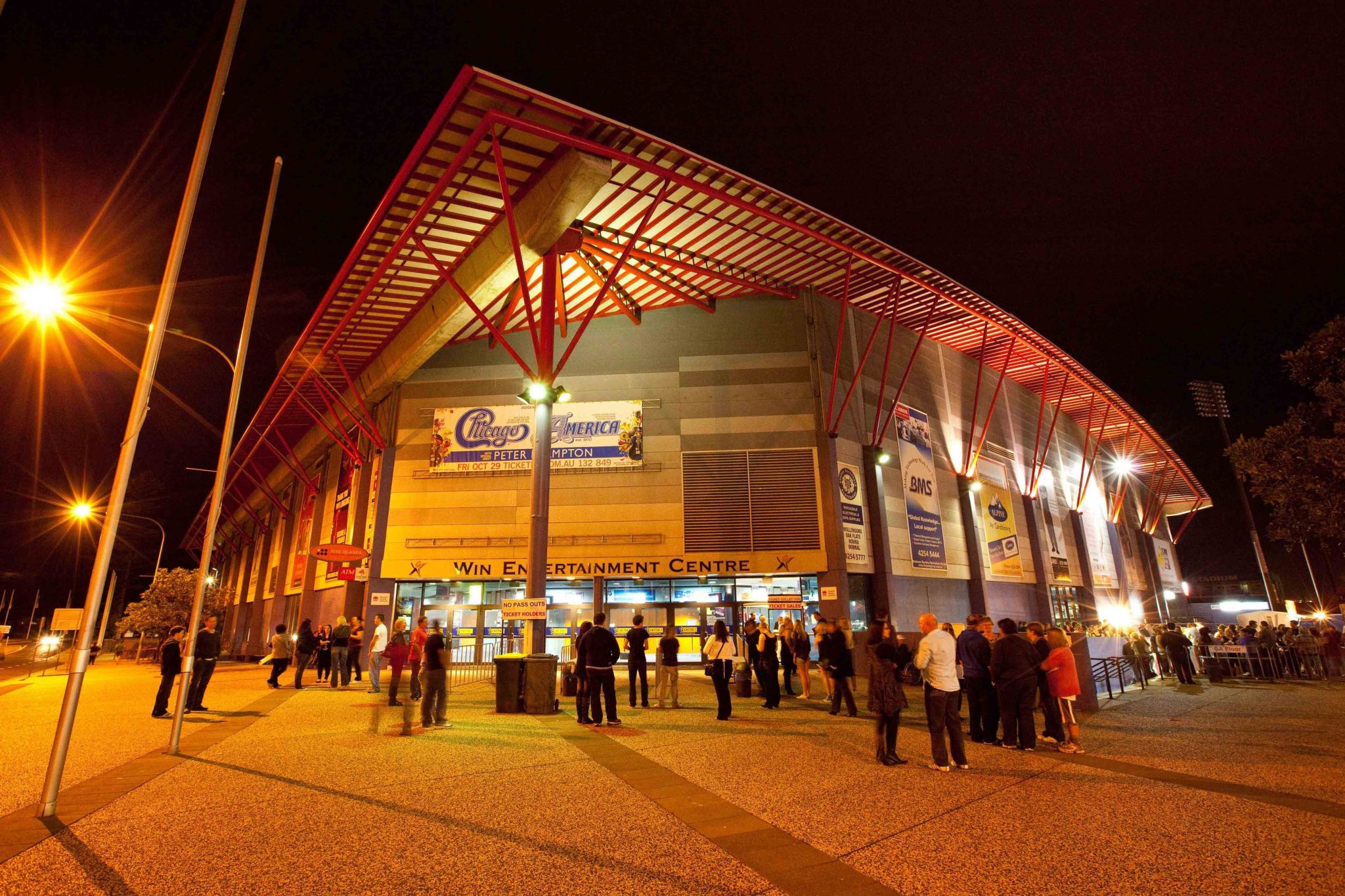 https://mdw-travel-data-us-east-1.s3.amazonaws.com/img/country/Australia/WIN-Entertainment-Centre/img_01.jpg