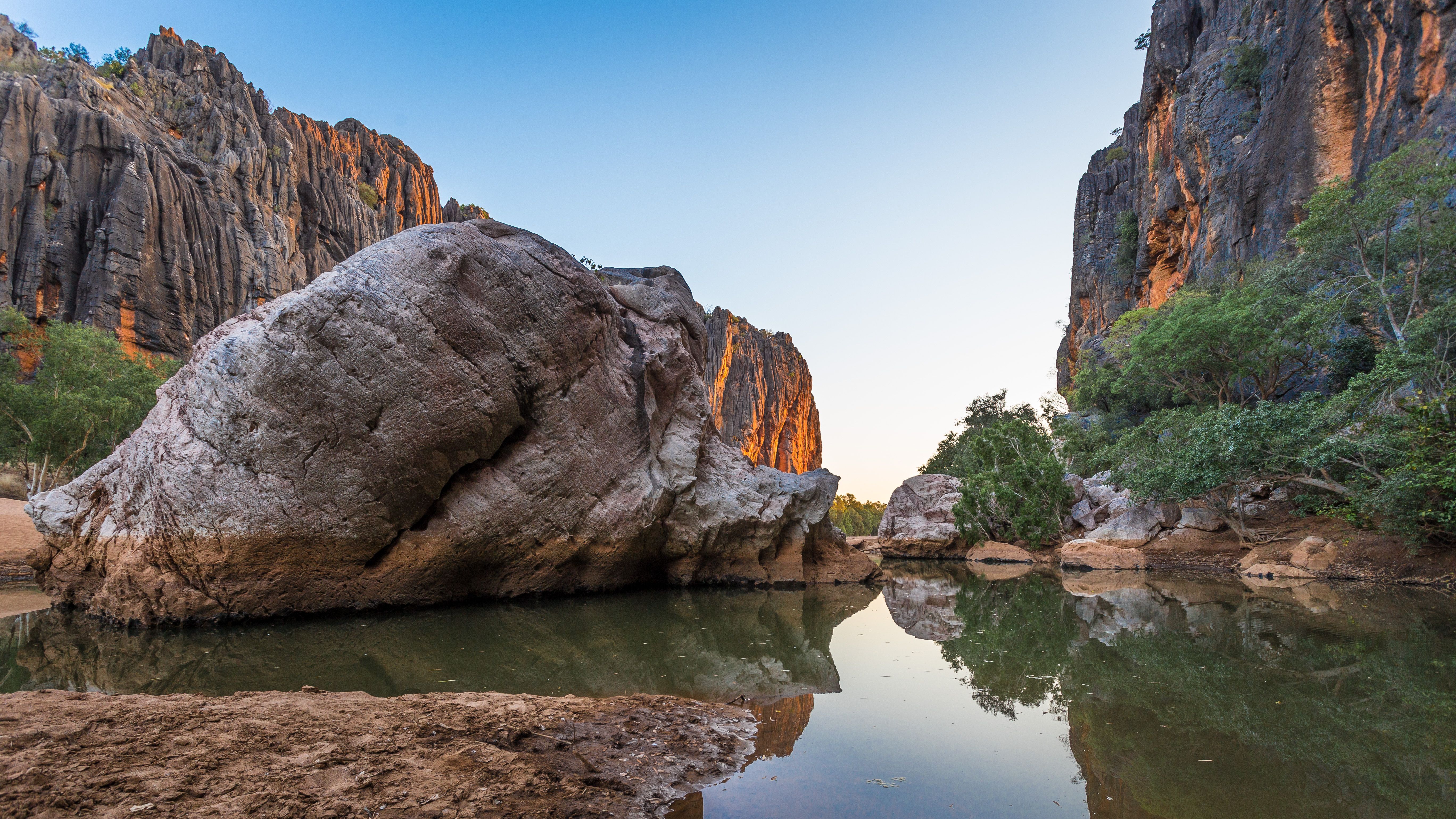 https://mdw-travel-data-us-east-1.s3.amazonaws.com/img/country/Australia/Windjana-Gorge/img_02.jpg