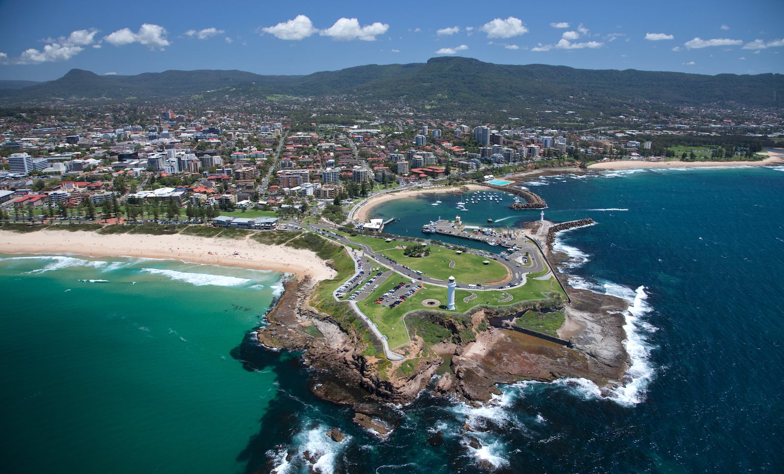 https://mdw-travel-data-us-east-1.s3.amazonaws.com/img/country/Australia/Wollongong-Art-Gallery/img_03.jpg