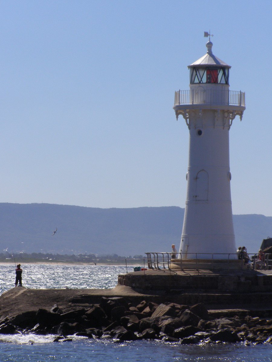 https://mdw-travel-data-us-east-1.s3.amazonaws.com/img/country/Australia/Wollongong-Breakwater-Lighthouse/img_02.jpg