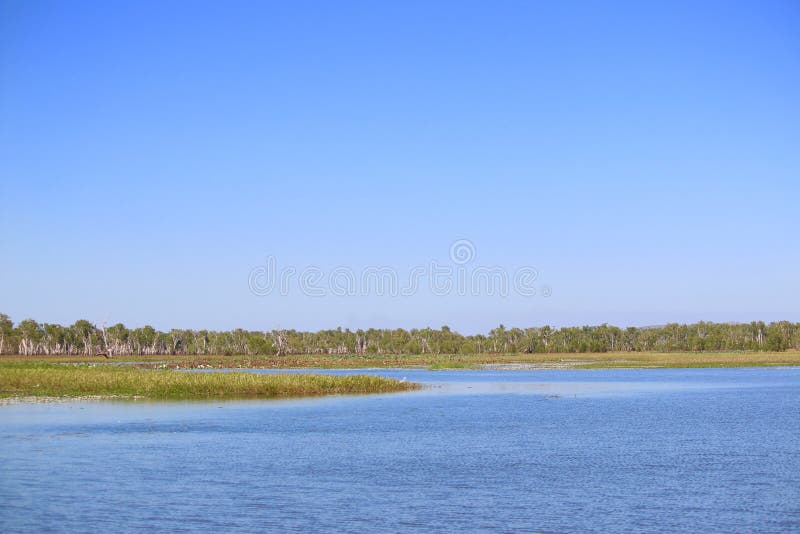 https://mdw-travel-data-us-east-1.s3.amazonaws.com/img/country/Australia/Yellow-Water-Billabong/img_01.jpg