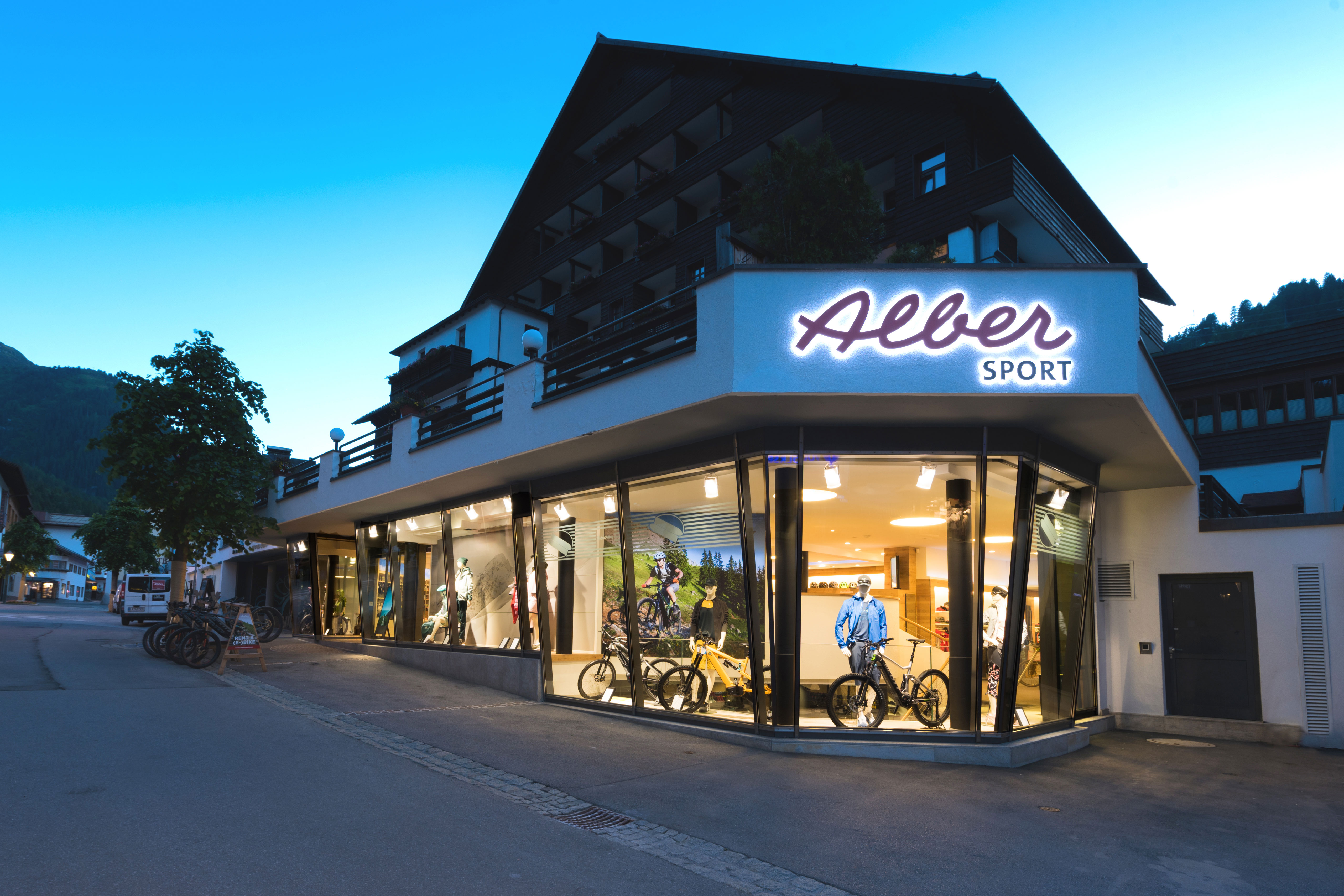 https://mdw-travel-data-us-east-1.s3.amazonaws.com/img/country/Austria/Alber-Sport/img_03.jpg