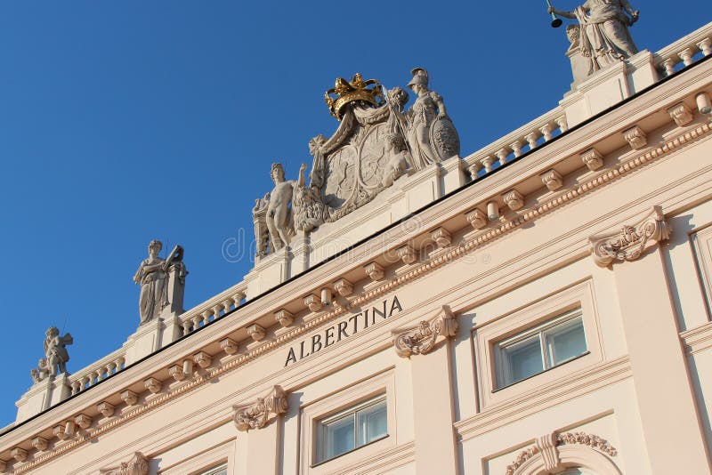 https://mdw-travel-data-us-east-1.s3.amazonaws.com/img/country/Austria/Albertina/img_04.jpg