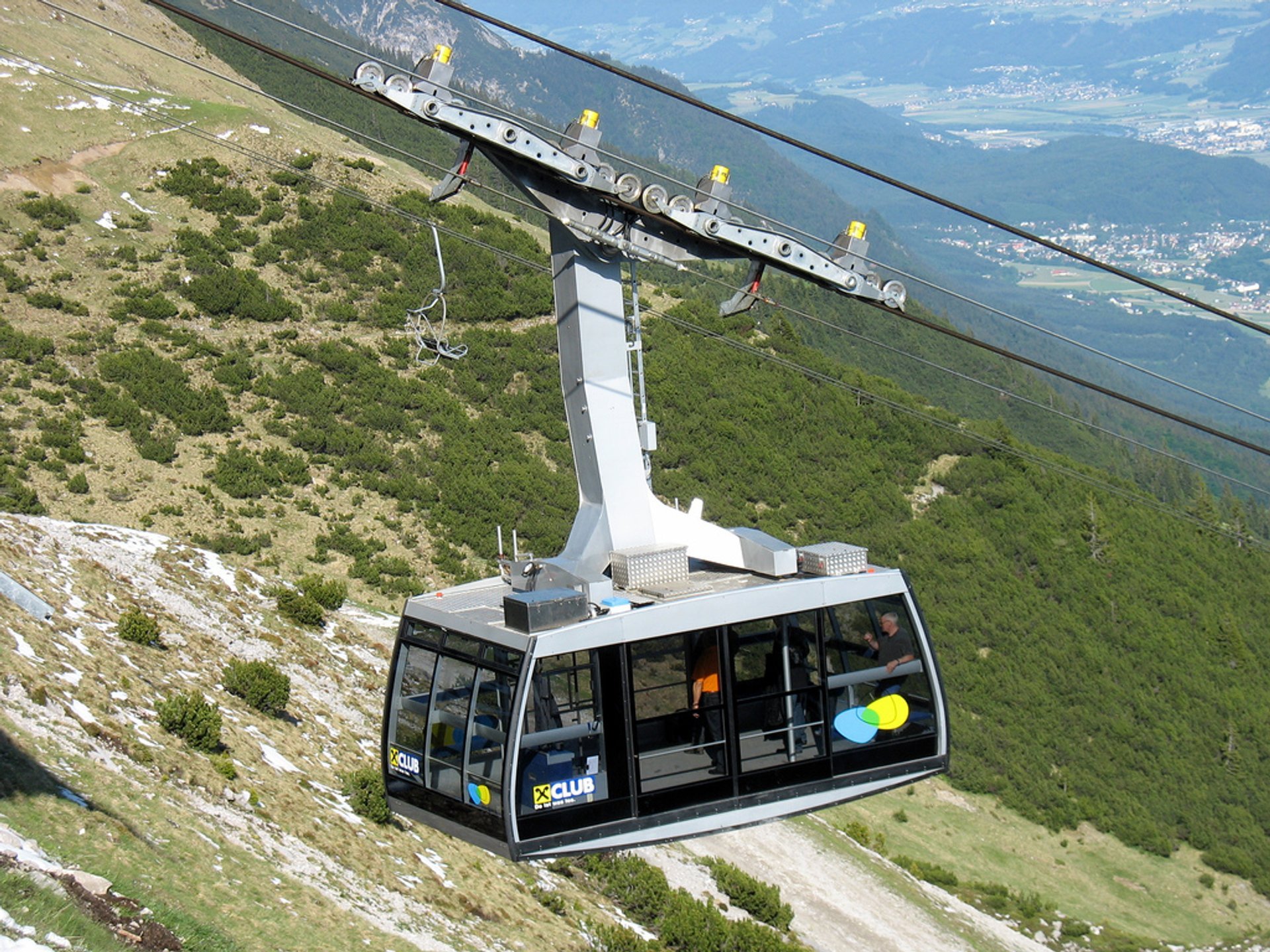 https://mdw-travel-data-us-east-1.s3.amazonaws.com/img/country/Austria/Alpenzoo-Innsbruck/img_03.jpg