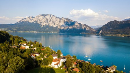 https://mdw-travel-data-us-east-1.s3.amazonaws.com/img/country/Austria/Attersee/img_05.jpg