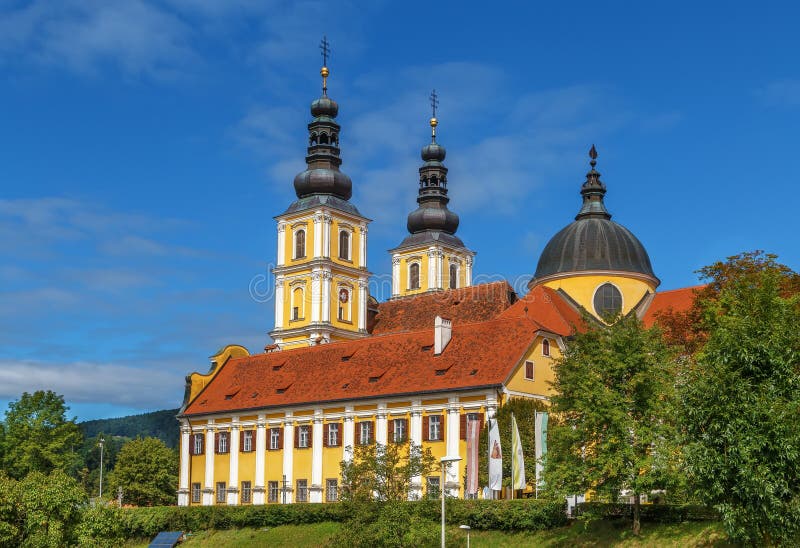 https://mdw-travel-data-us-east-1.s3.amazonaws.com/img/country/Austria/Basilica-Mariatrost/img_02.jpg