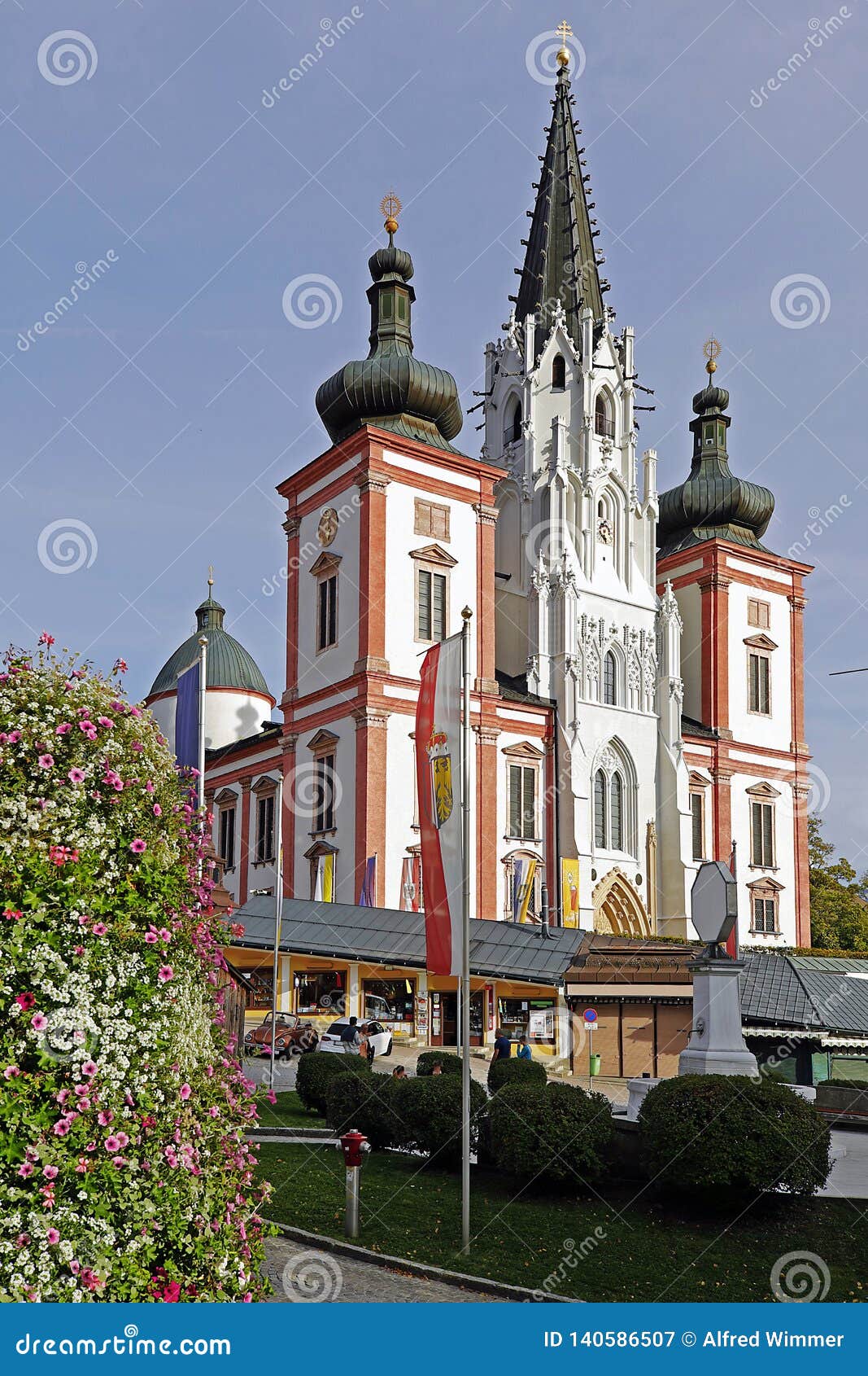 https://mdw-travel-data-us-east-1.s3.amazonaws.com/img/country/Austria/Basilica-of-Mariazell/img_02.jpg