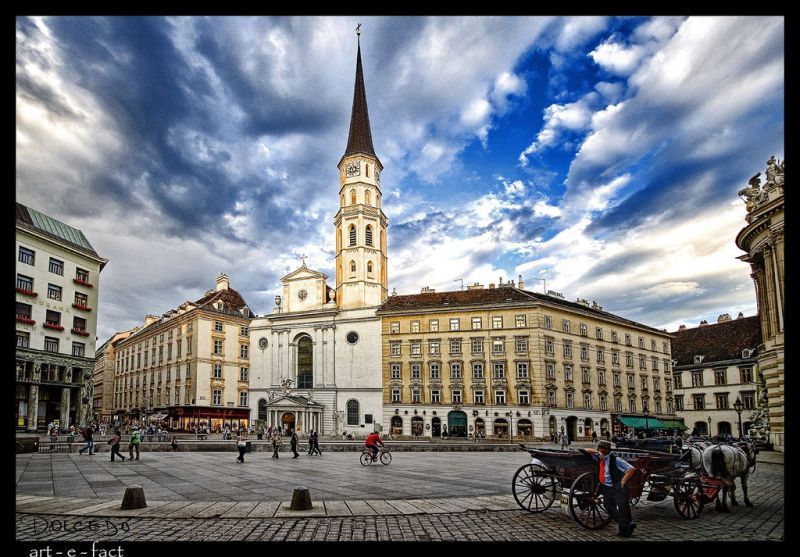 https://mdw-travel-data-us-east-1.s3.amazonaws.com/img/country/Austria/Basilica-of-St-Michael/img_02.jpg