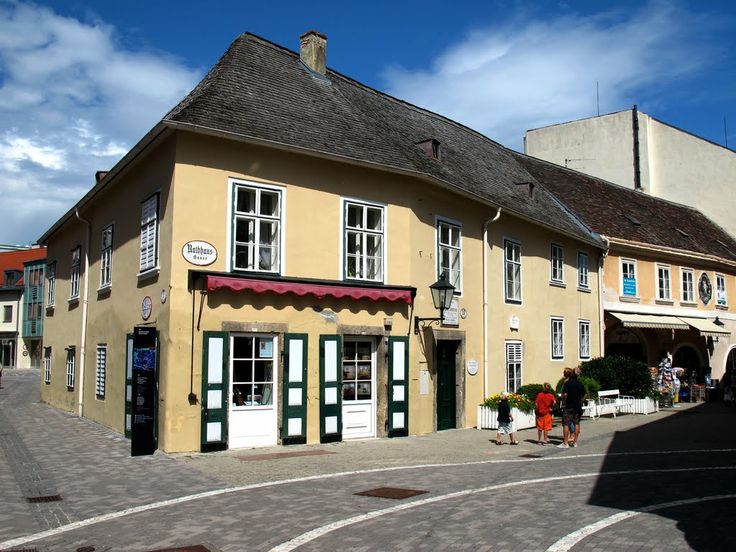 https://mdw-travel-data-us-east-1.s3.amazonaws.com/img/country/Austria/Beethovenhaus/img_02.jpg