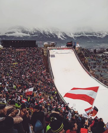https://mdw-travel-data-us-east-1.s3.amazonaws.com/img/country/Austria/Bergisel-Ski-Jump/img_02.jpg