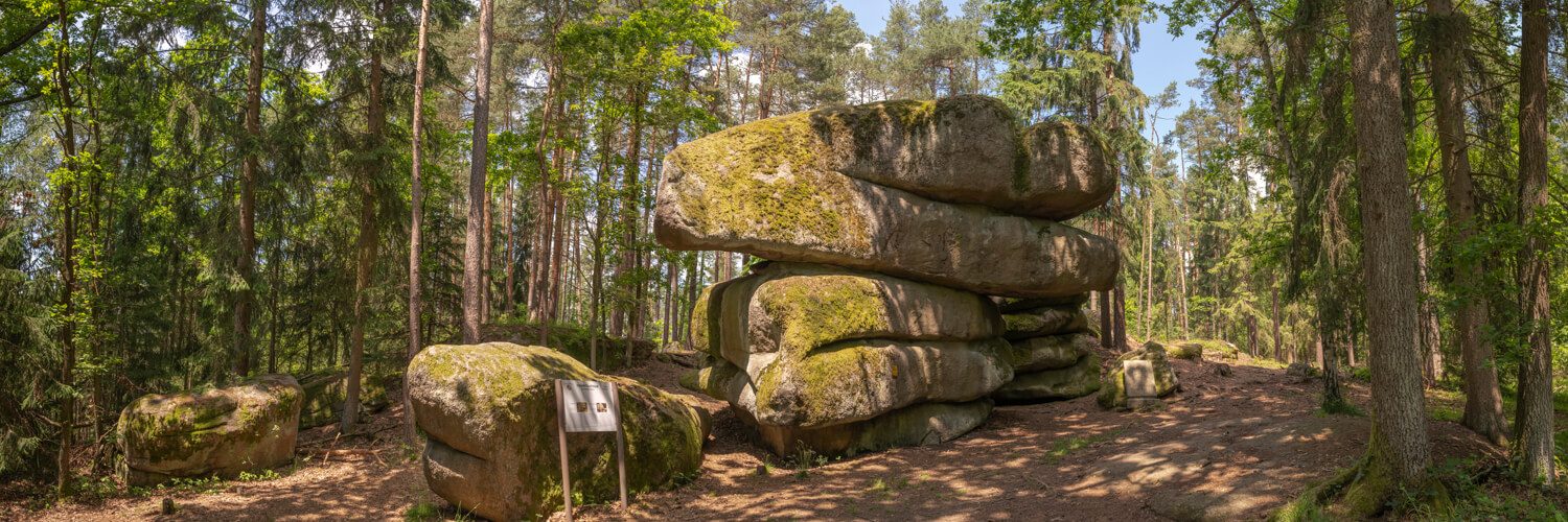 https://mdw-travel-data-us-east-1.s3.amazonaws.com/img/country/Austria/Blockheide-Nature-Park/img_01.jpg