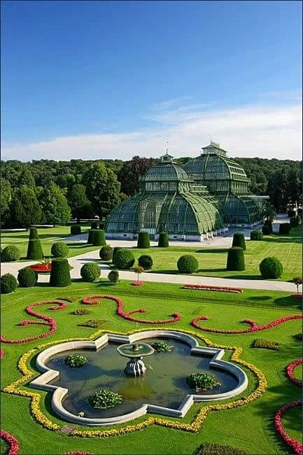 https://mdw-travel-data-us-east-1.s3.amazonaws.com/img/country/Austria/Botanical-Garden-of-Graz/img_01.jpg