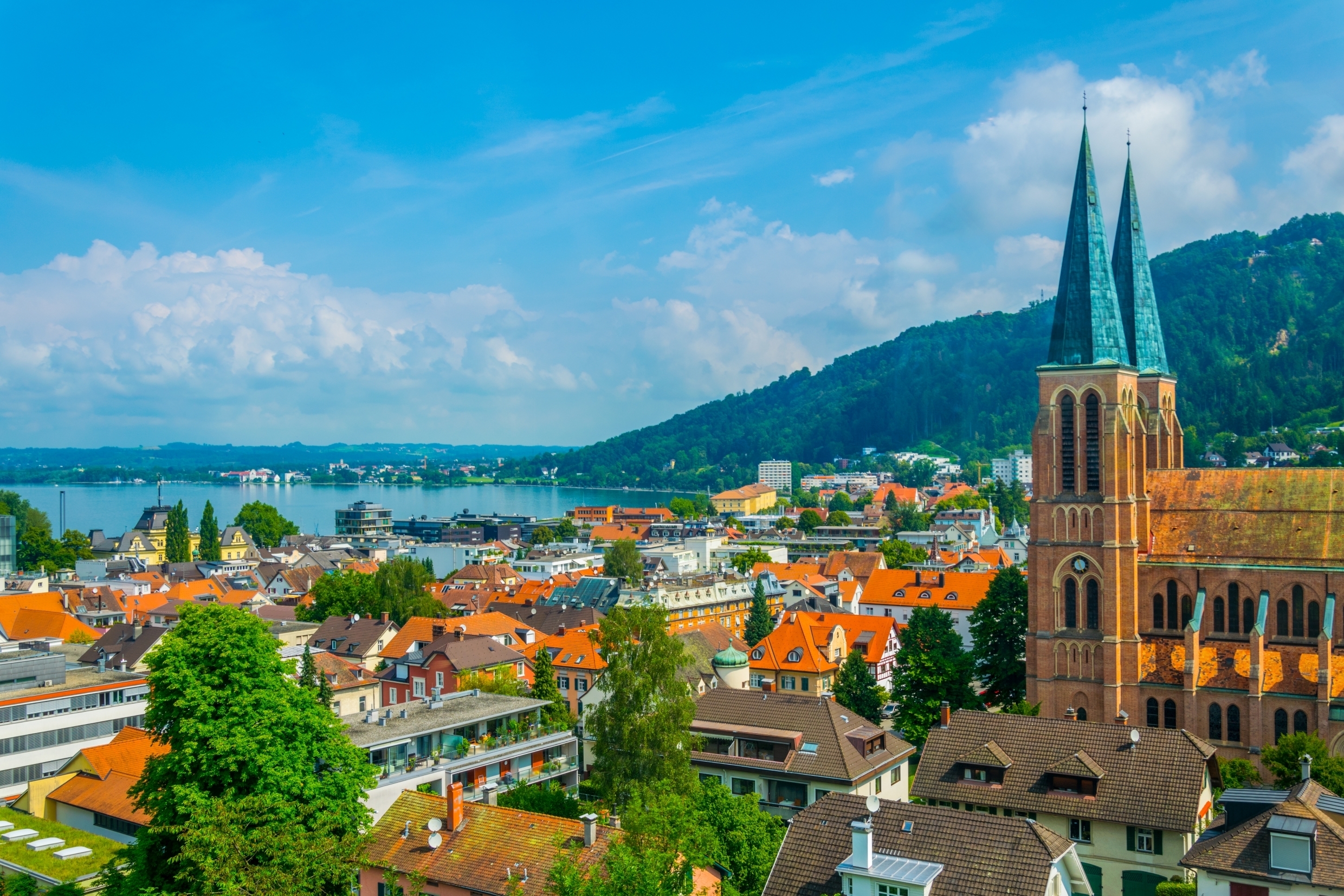 https://mdw-travel-data-us-east-1.s3.amazonaws.com/img/country/Austria/Bregenz-City-Library/img_02.jpg