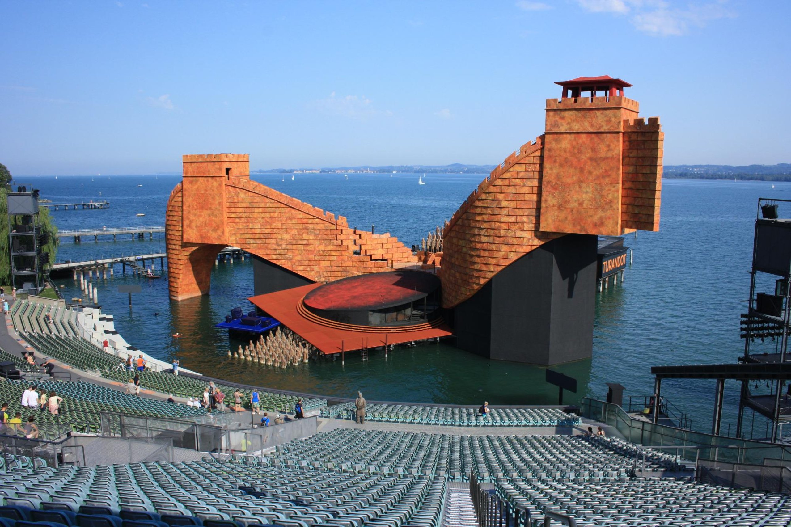 https://mdw-travel-data-us-east-1.s3.amazonaws.com/img/country/Austria/City-Museum-Bregenz/img_03.jpg
