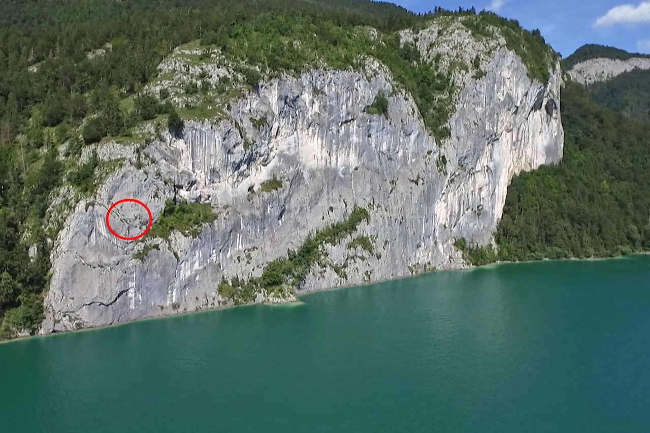 https://mdw-travel-data-us-east-1.s3.amazonaws.com/img/country/Austria/Falkensteinwand/img_03.jpg