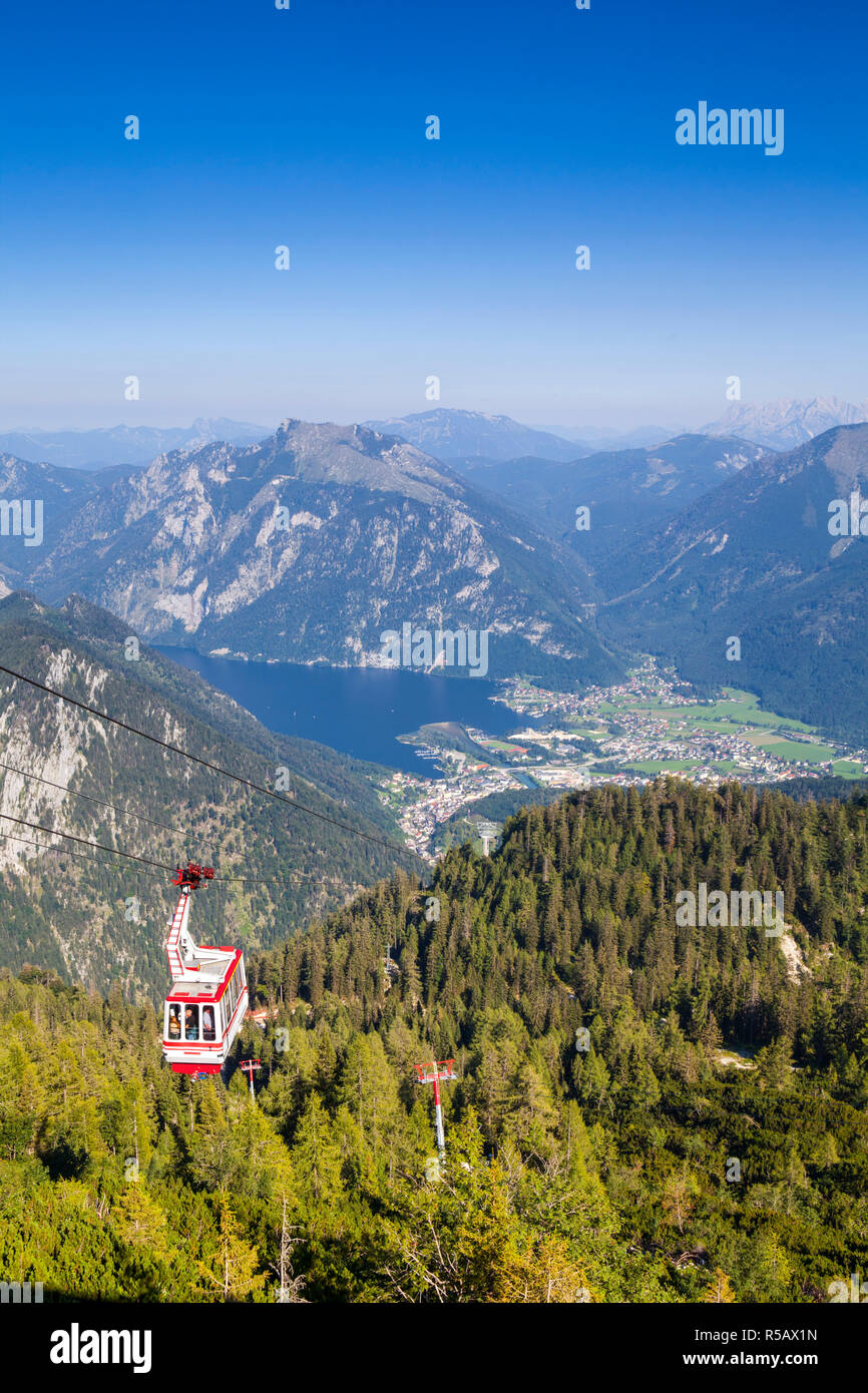 https://mdw-travel-data-us-east-1.s3.amazonaws.com/img/country/Austria/Feuerkogel-Cable-Car/img_02.jpg