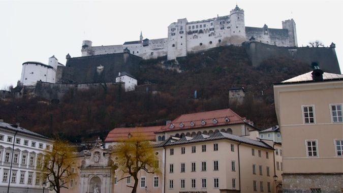https://mdw-travel-data-us-east-1.s3.amazonaws.com/img/country/Austria/Fortress-Ruins/img_02.jpg