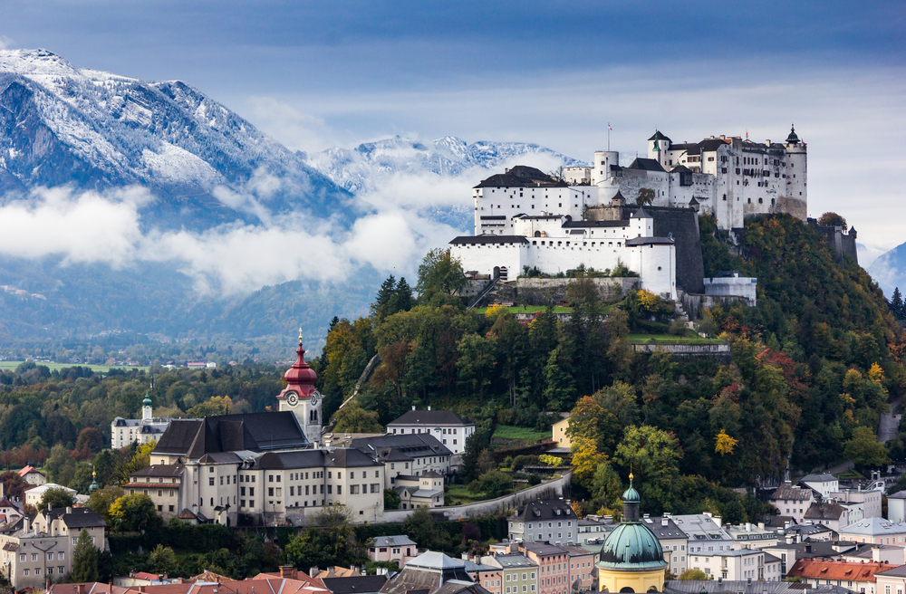 https://mdw-travel-data-us-east-1.s3.amazonaws.com/img/country/Austria/Fortress-Ruins/img_03.jpg