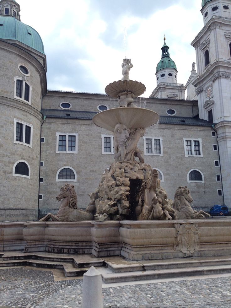 https://mdw-travel-data-us-east-1.s3.amazonaws.com/img/country/Austria/Fountain-of-St-George/img_03.jpg