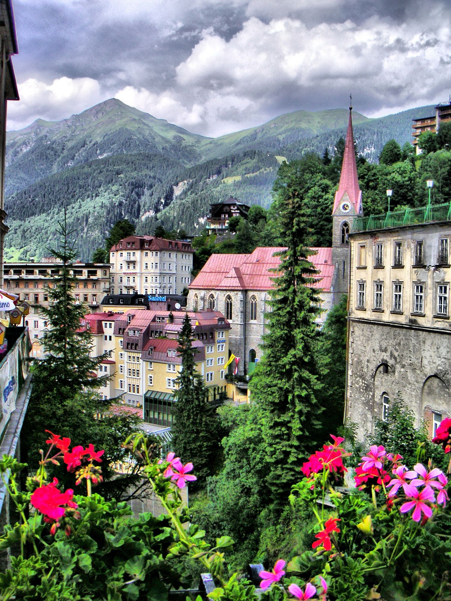https://mdw-travel-data-us-east-1.s3.amazonaws.com/img/country/Austria/Gastein-Museum/img_01.jpg